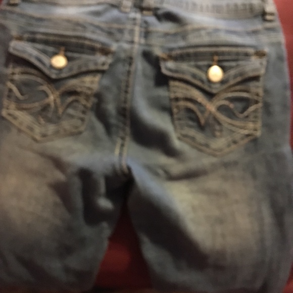 Jeans - Picture 3 of 4